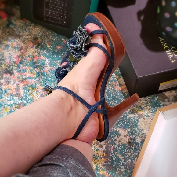 Sexy Denim Platform High Heels (Vintage) - Picture 4 of 15